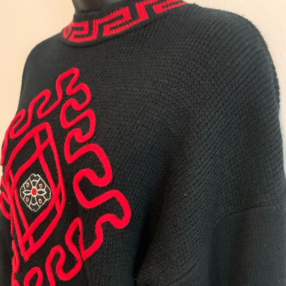 90s Vintage Fox Black and Red Patterned Cardigan - Picture 3 of 8